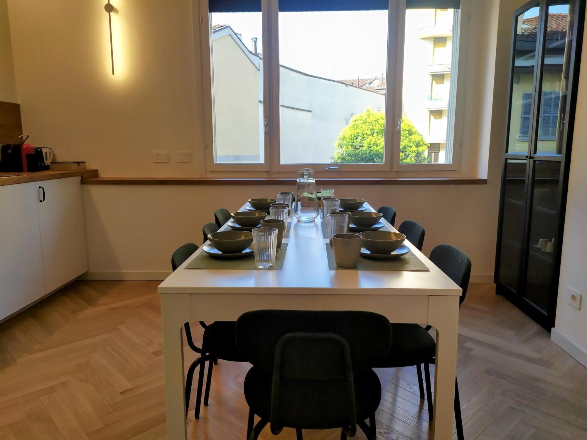 Mako Suites - Centro E Stazione Monza Esterno foto