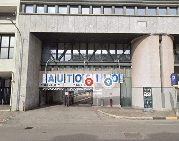 Mako Suites - Centro E Stazione Monza Esterno foto