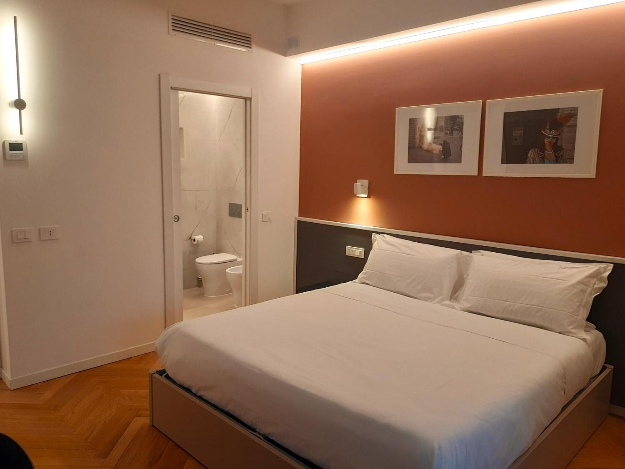 Mako Suites - Centro E Stazione Monza Esterno foto