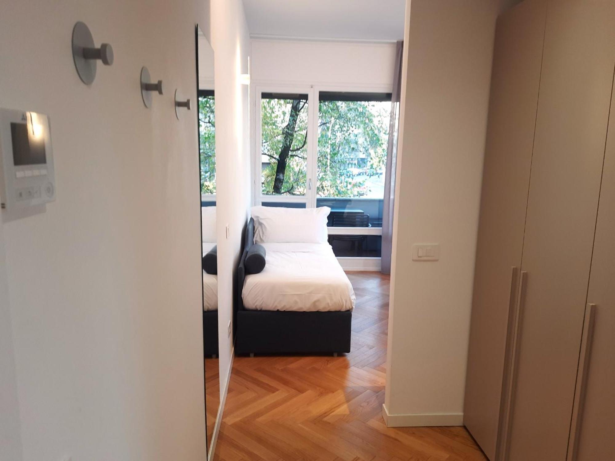 Mako Suites - Centro E Stazione Monza Esterno foto